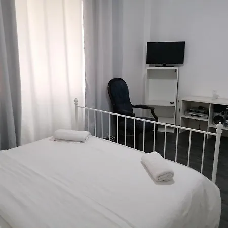 Casa Nuccia 1 * Milan